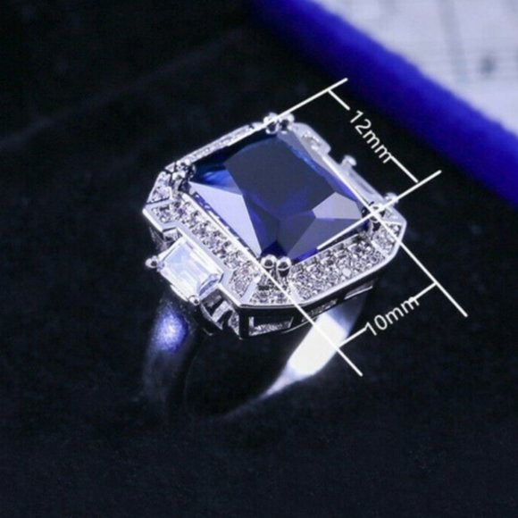 Beautiful New 925 Sterling Silver Sapphire Ring - Picture 3 of 5